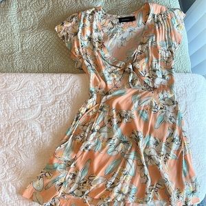 Mink Pink Floral Tie wrap dress